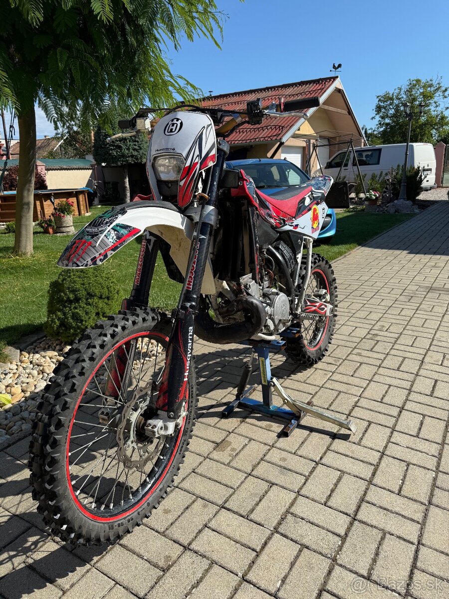 Husqvarna WR 300 (2010)