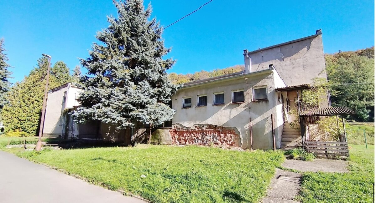 Predaj,budova /bývalý kultúrny dom/ v obci Cinobana