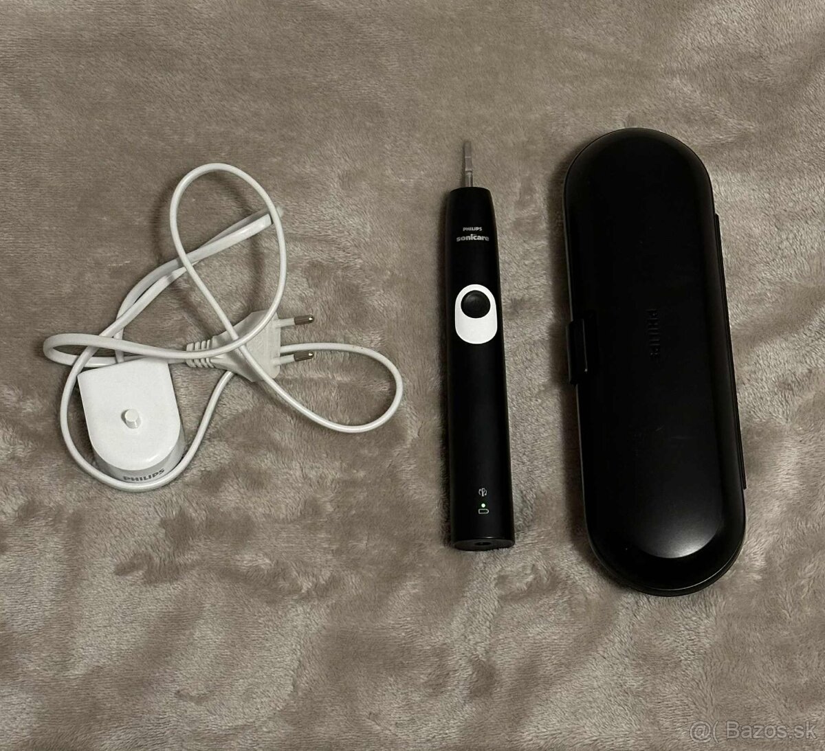 Philips sonická elektrická Sonicare 4300 HX6800