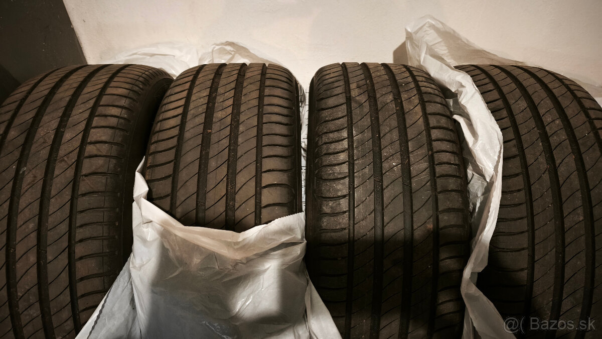 Michelin Primacy 4 235/45 R18 98W DOT2925 letné pneu