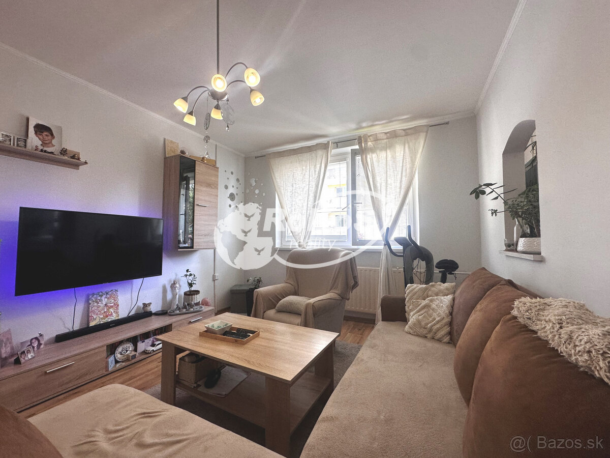 PREDAJ - 3 izbový byt, Komenského, Rožňava