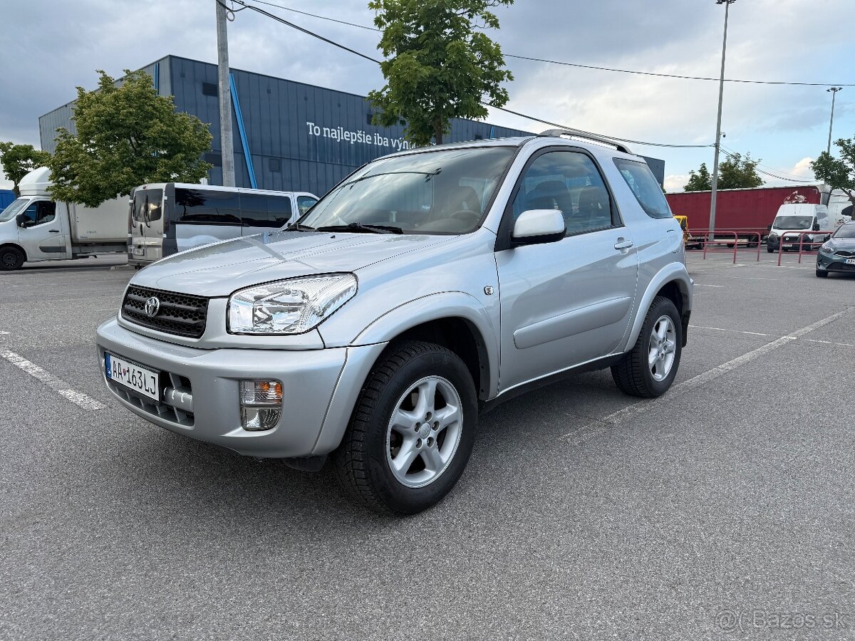 Toyota Rav4 2.0 Benzín