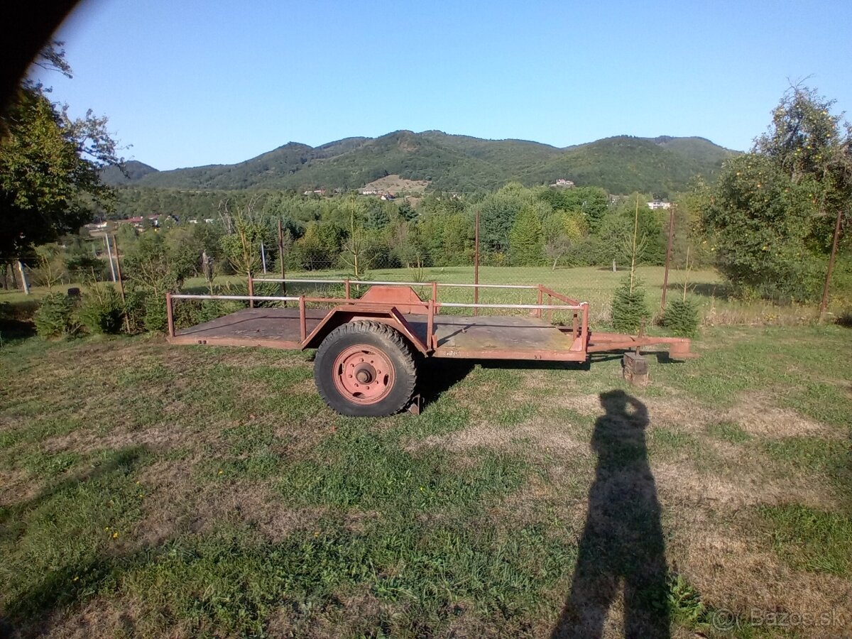 Platak za traktor