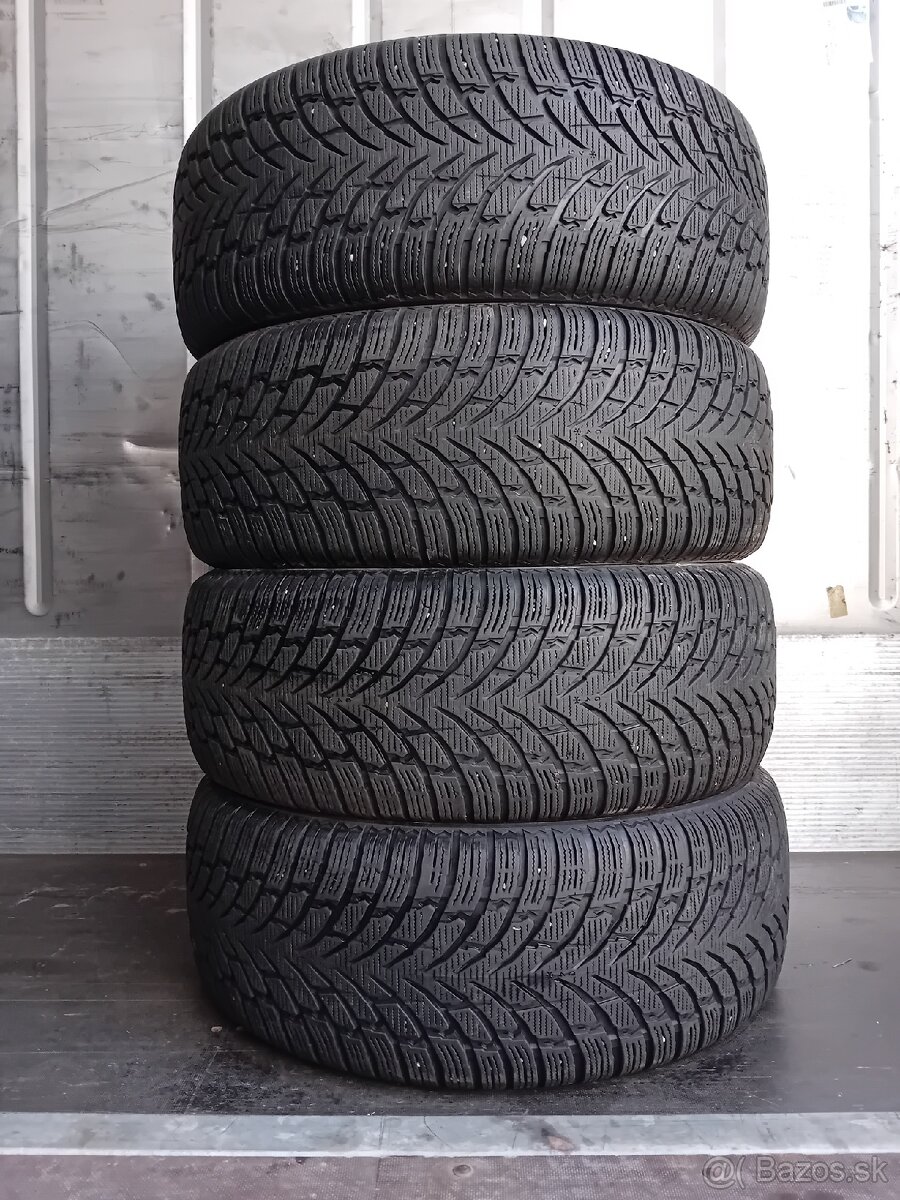 265/60R18 Zimné pneumatiky Nokian WR SUV4