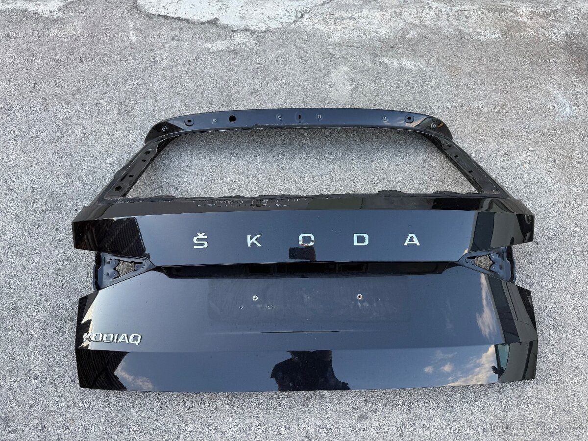 SKODA KODIAQ LIFT ZADNÉ PIATE DVERE