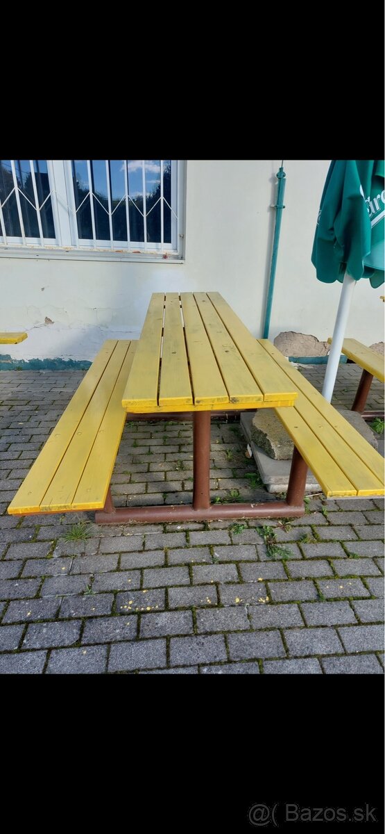 Predám dva sety na sedenie