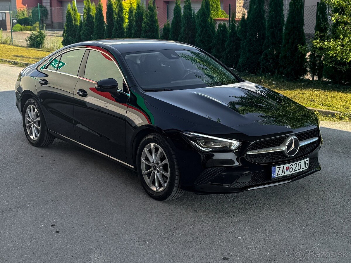 Mercedes-Benz CLA Kupé 180 A/T
