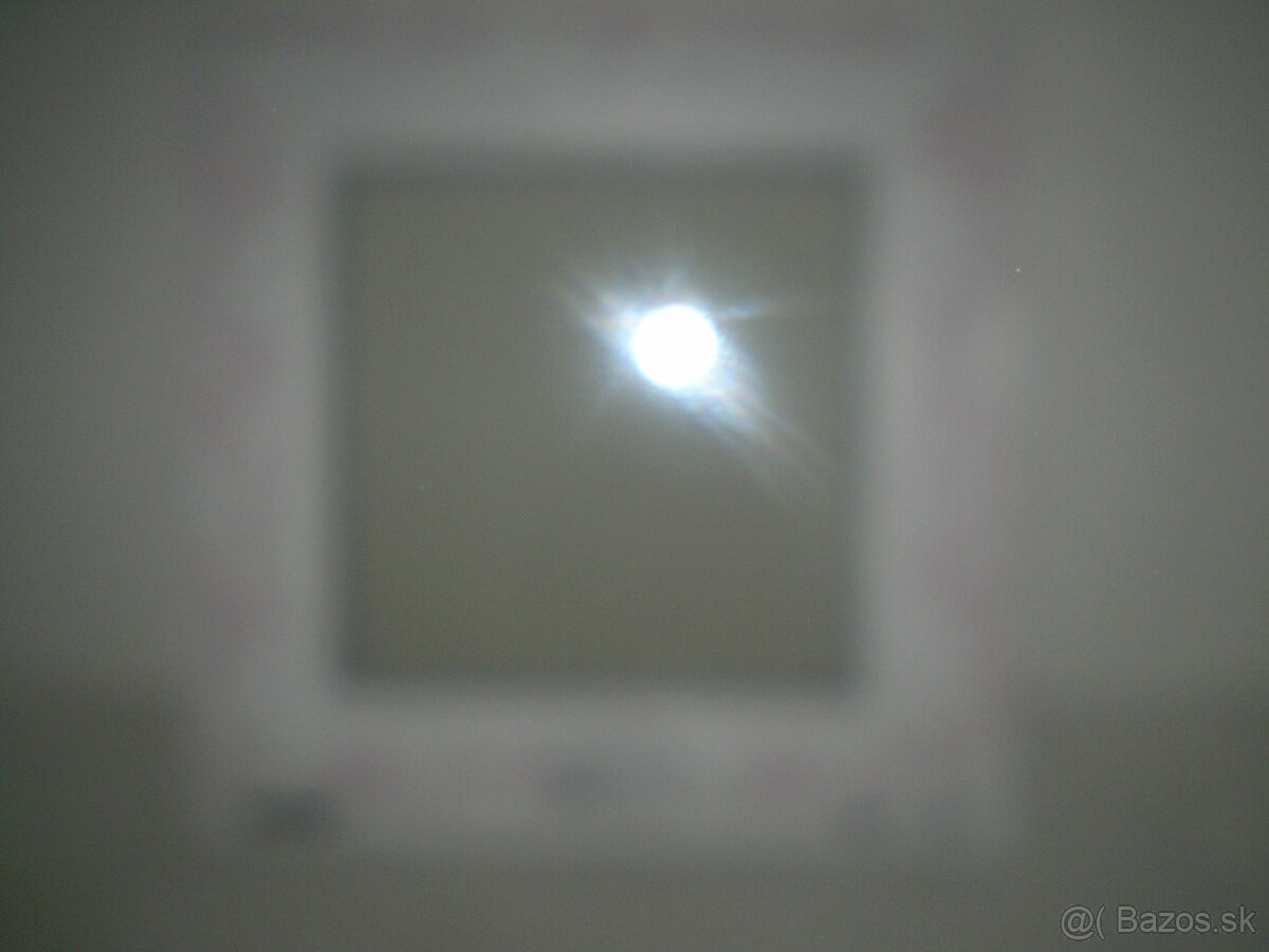 okno 60x60 pravé