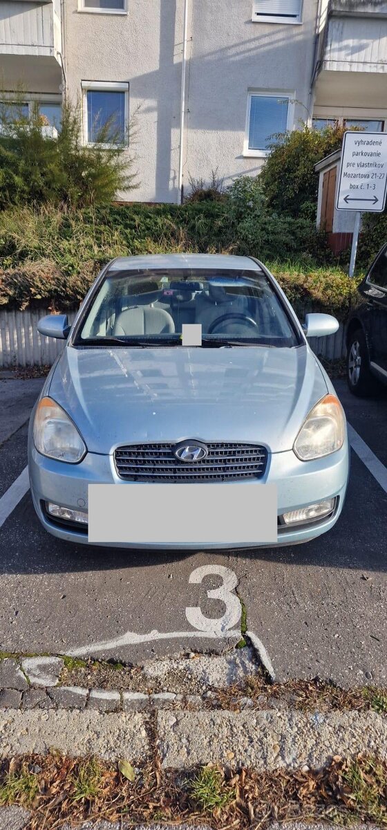 Hyundai accent 1.4 16v