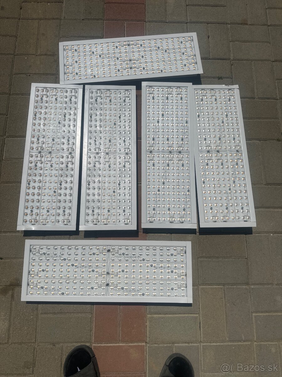 Predám LED panely Philips – plne funkčné, kvalitné