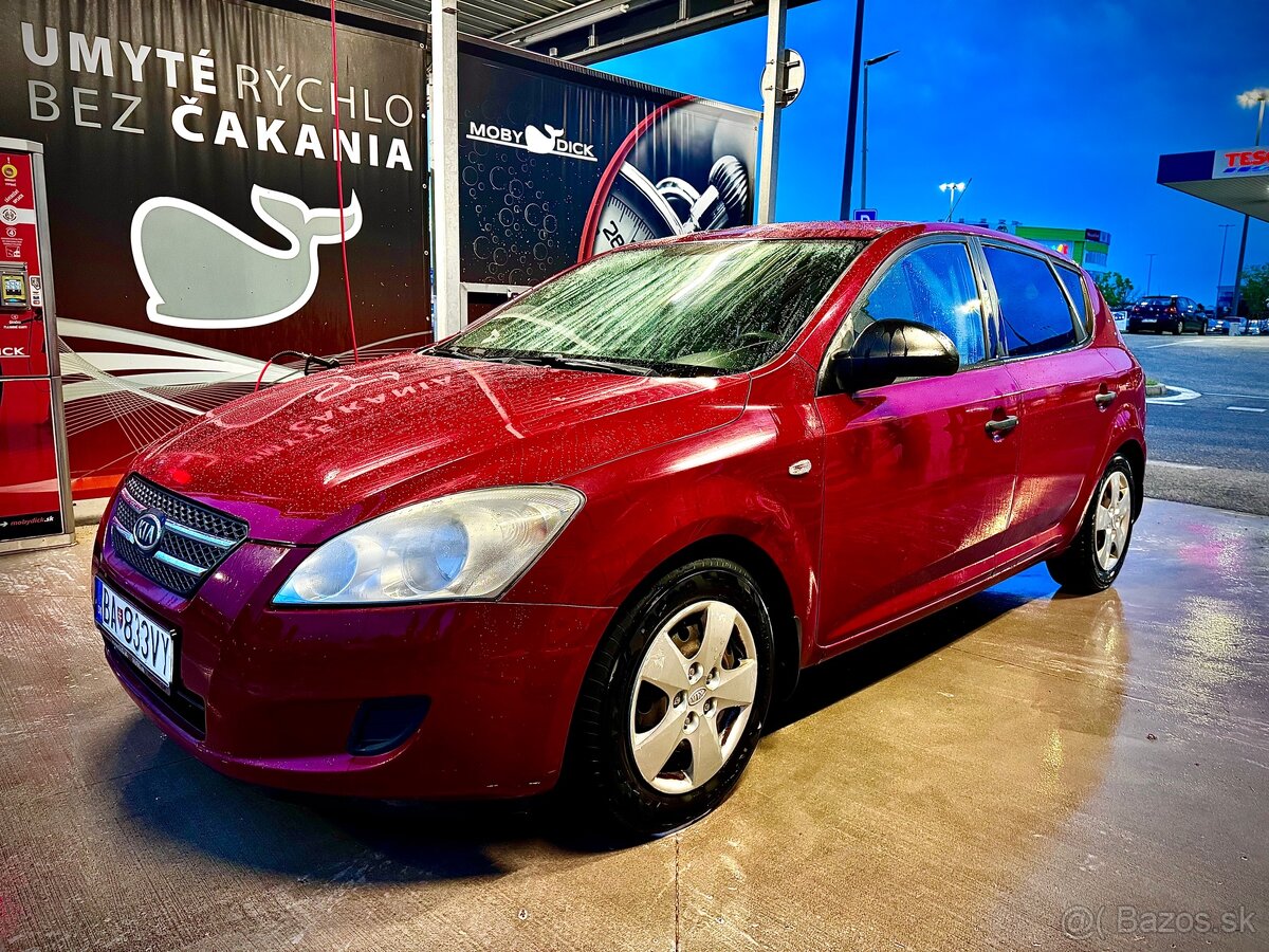 Predám Kia Ceed 1.4 16V 2006
