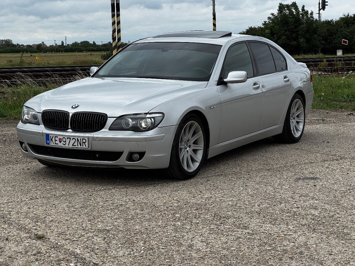 BMW 750i E65