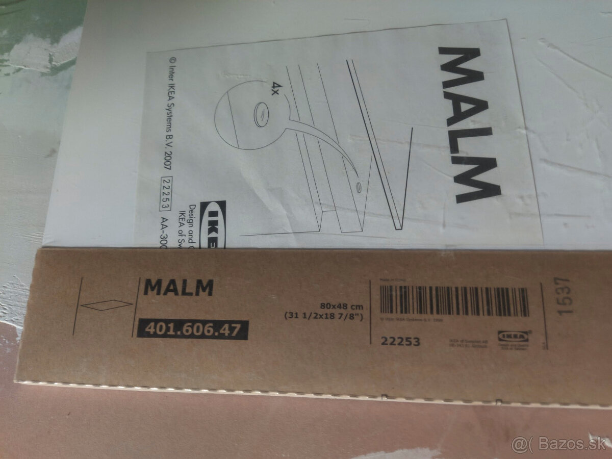 Darujem sklenenu dosku 80x48 Malm Ikea