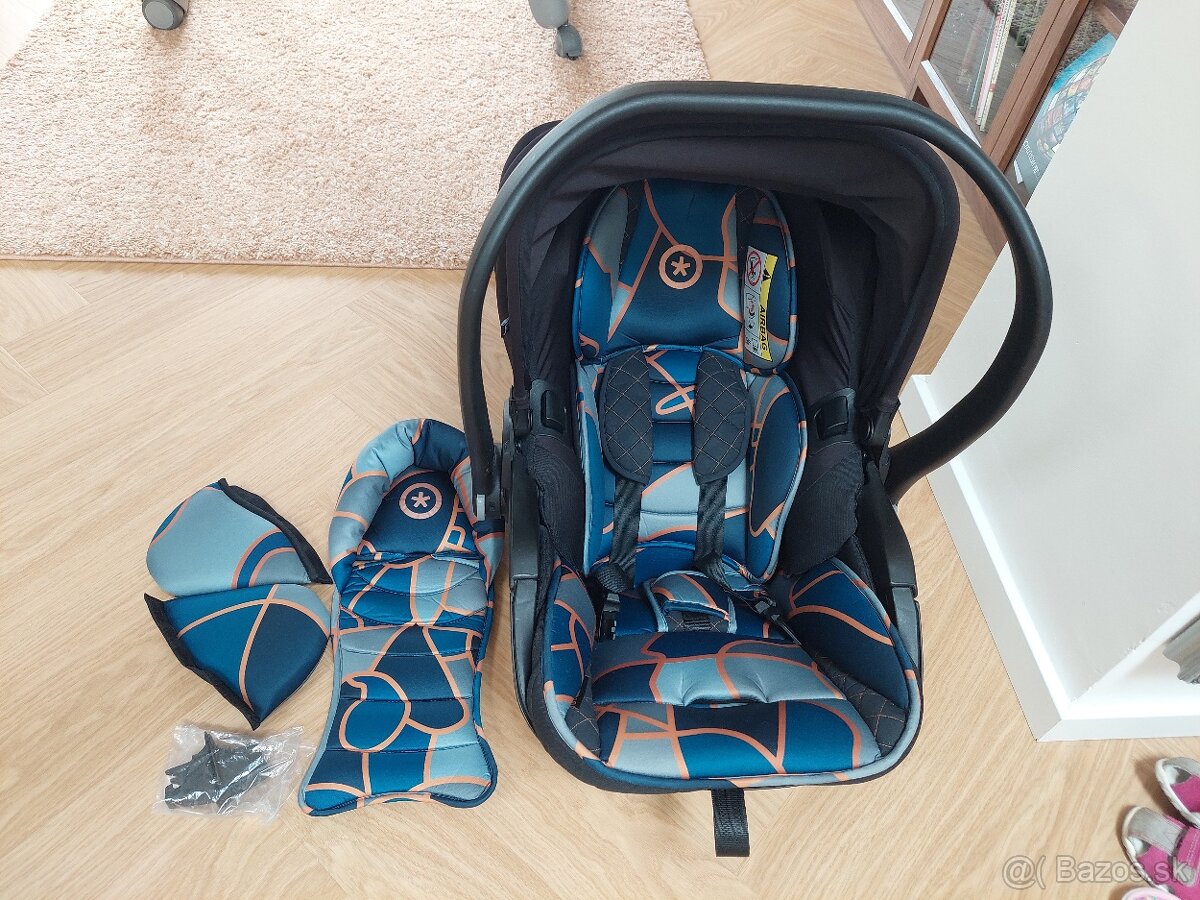 Autosedačka, vajíčko Kiddy Evoluna I-size 2+ základňa Isofix