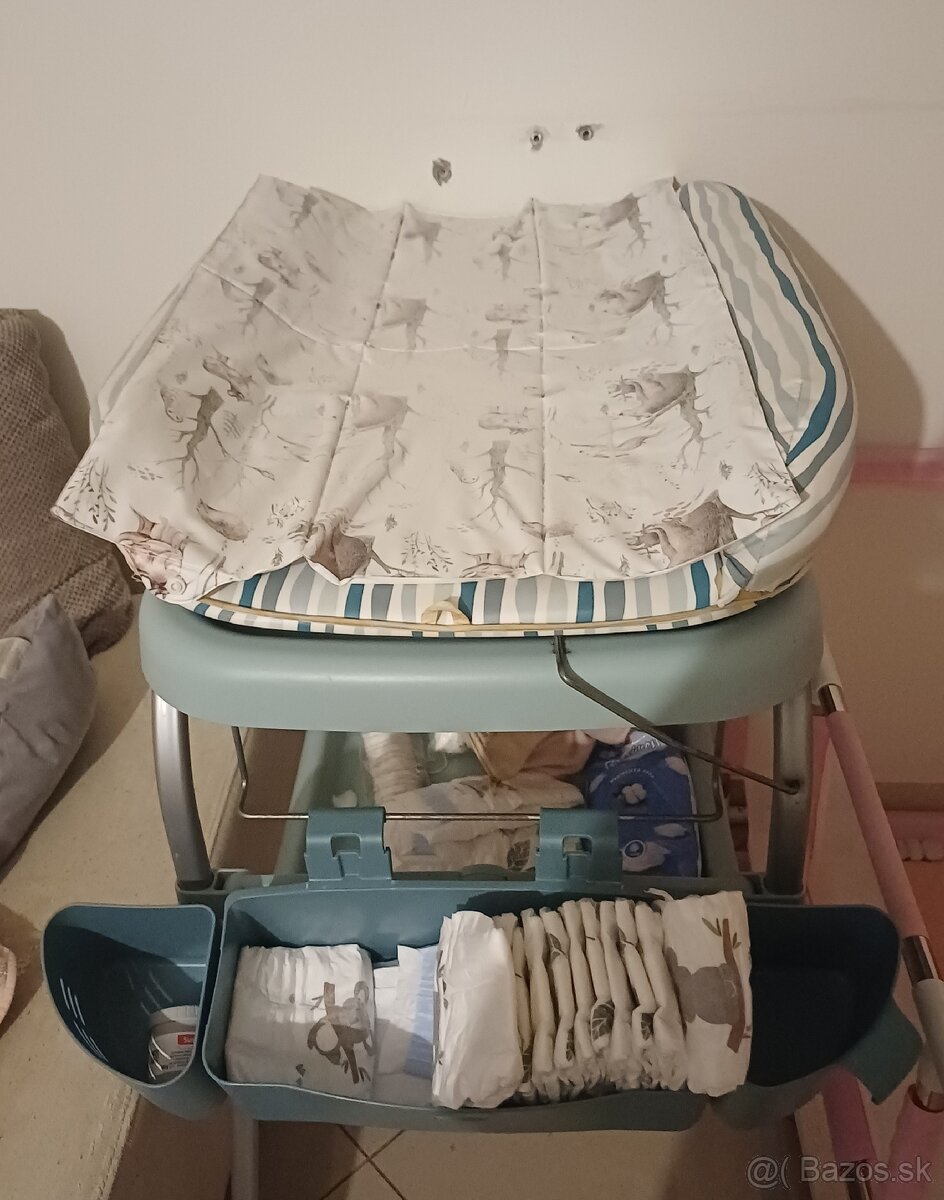 Prebaľovací pult 2v1, s Lehátkom a Nepremokavou podložkou