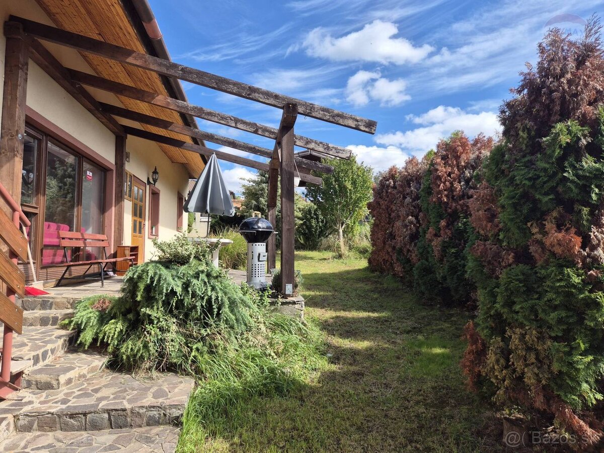 Na prenájom 6-izb. rodinný dom v Malom Lapáši