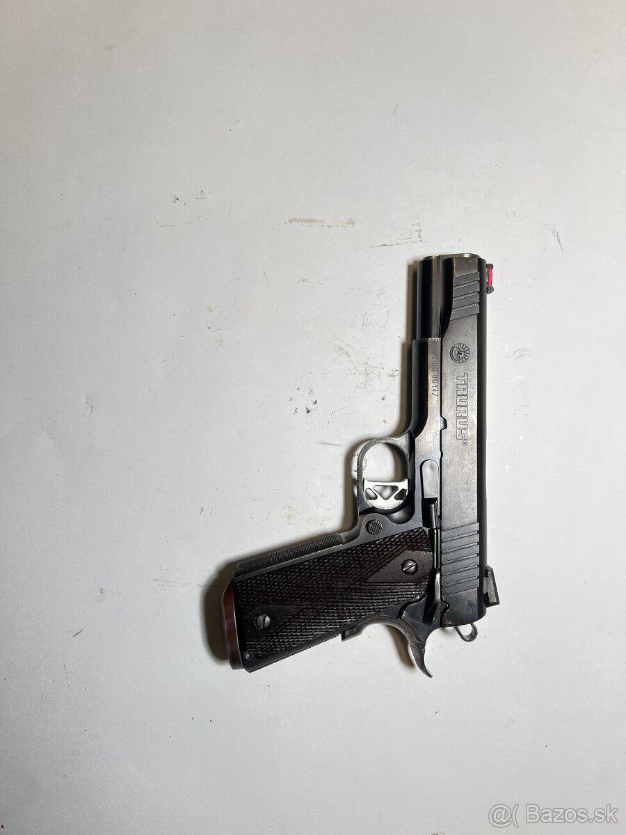 Taurus 1911