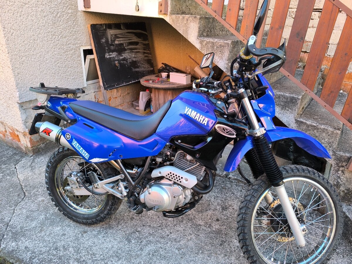 Yamaha xt600E