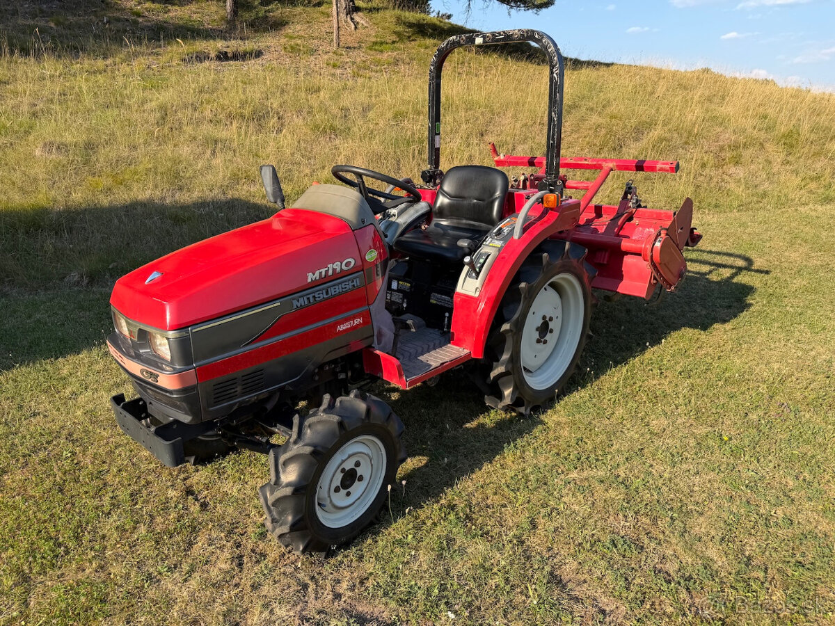 Japonský malotraktor Mitsubishi MT 190