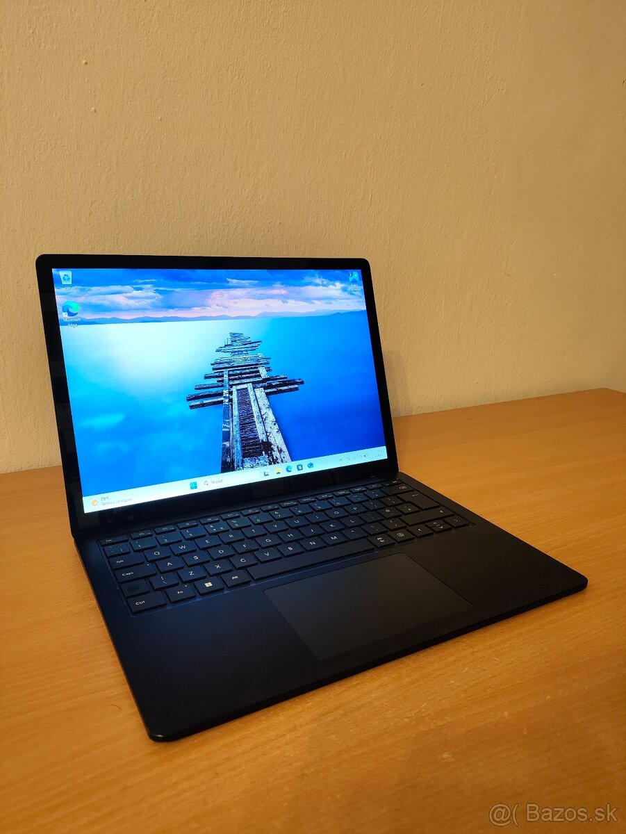 Microsoft Surface Laptop 5 | i7-1265U • 32GB • 512GB SSD • D