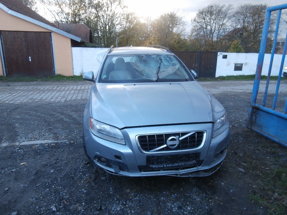 Volvo V70,r.v.2010,2.0D