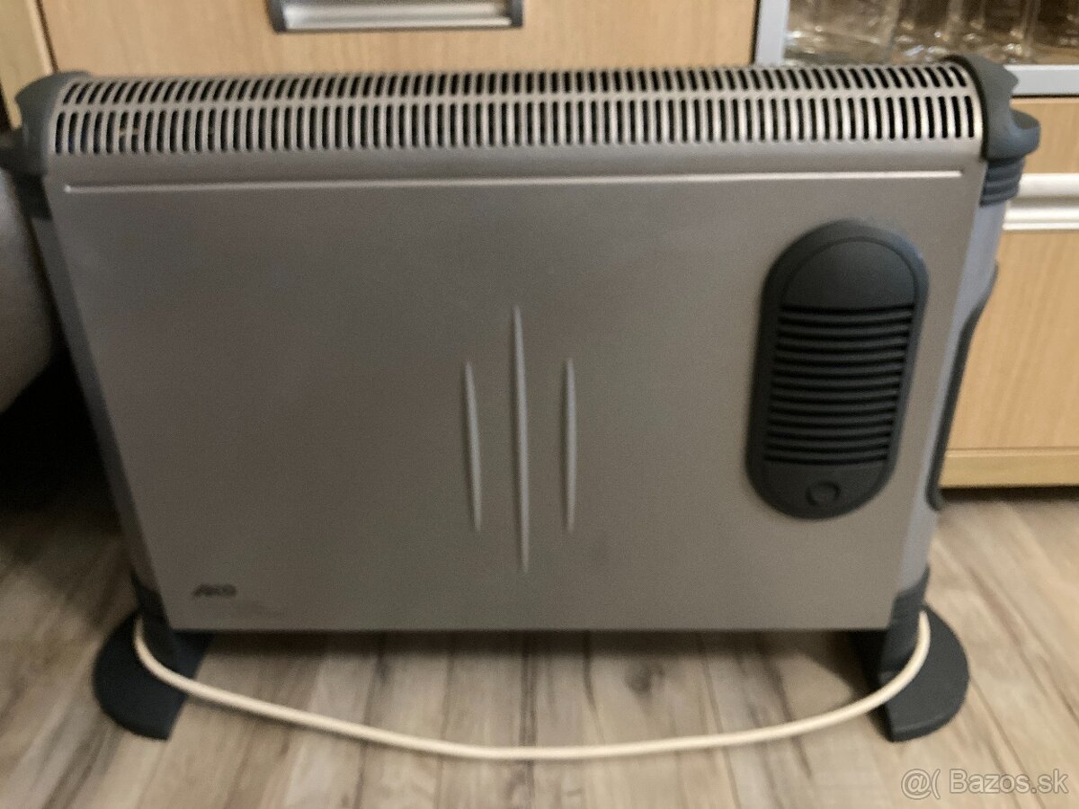 elektrický ohrievač, konvektor