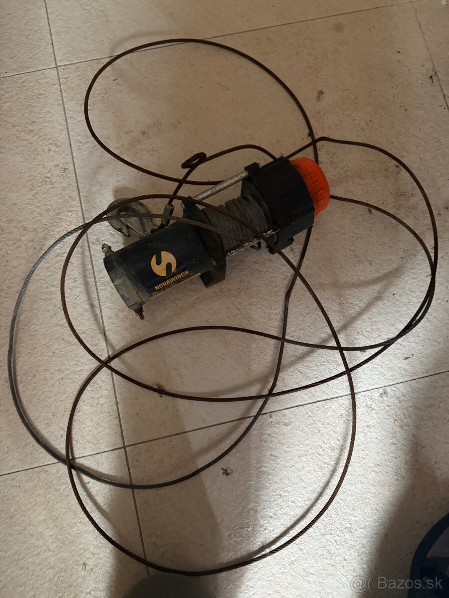navijak NOVAWINCH NVTD2500 – 1135 kg, 12V