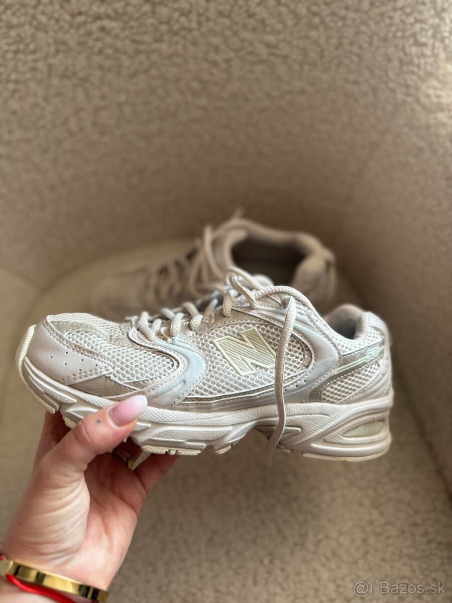 New balance 530 béžové