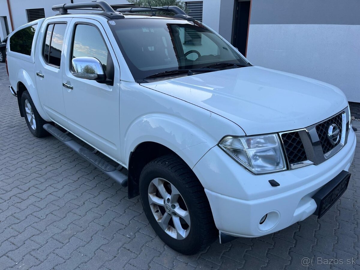 Nissan navara 2.5diesel automat 126kw