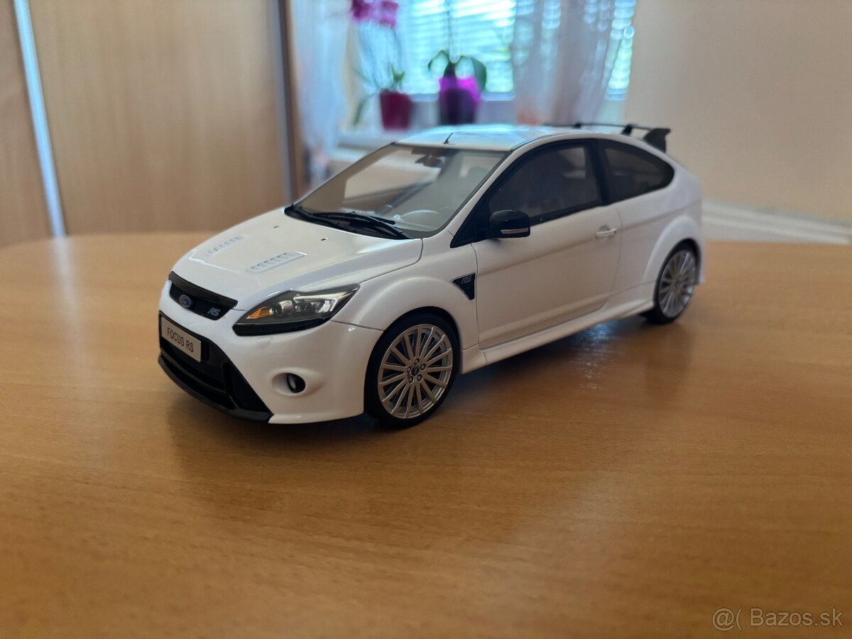 Ford Focus RS 1:18 Ottomobile