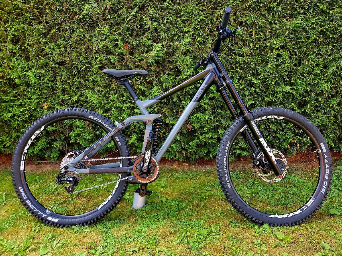 Downhill bicykel Cube Two 15 Race 2020