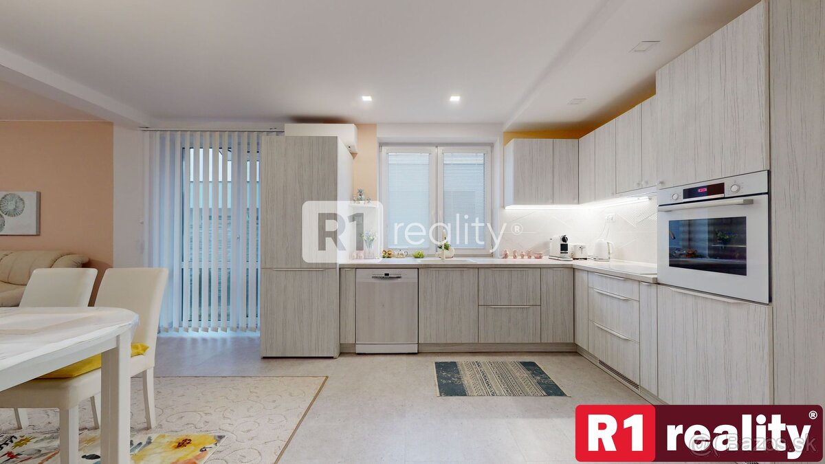 Komfortné 4 izbové bývanie s vlastným pozemkom/dvorom 229 m2