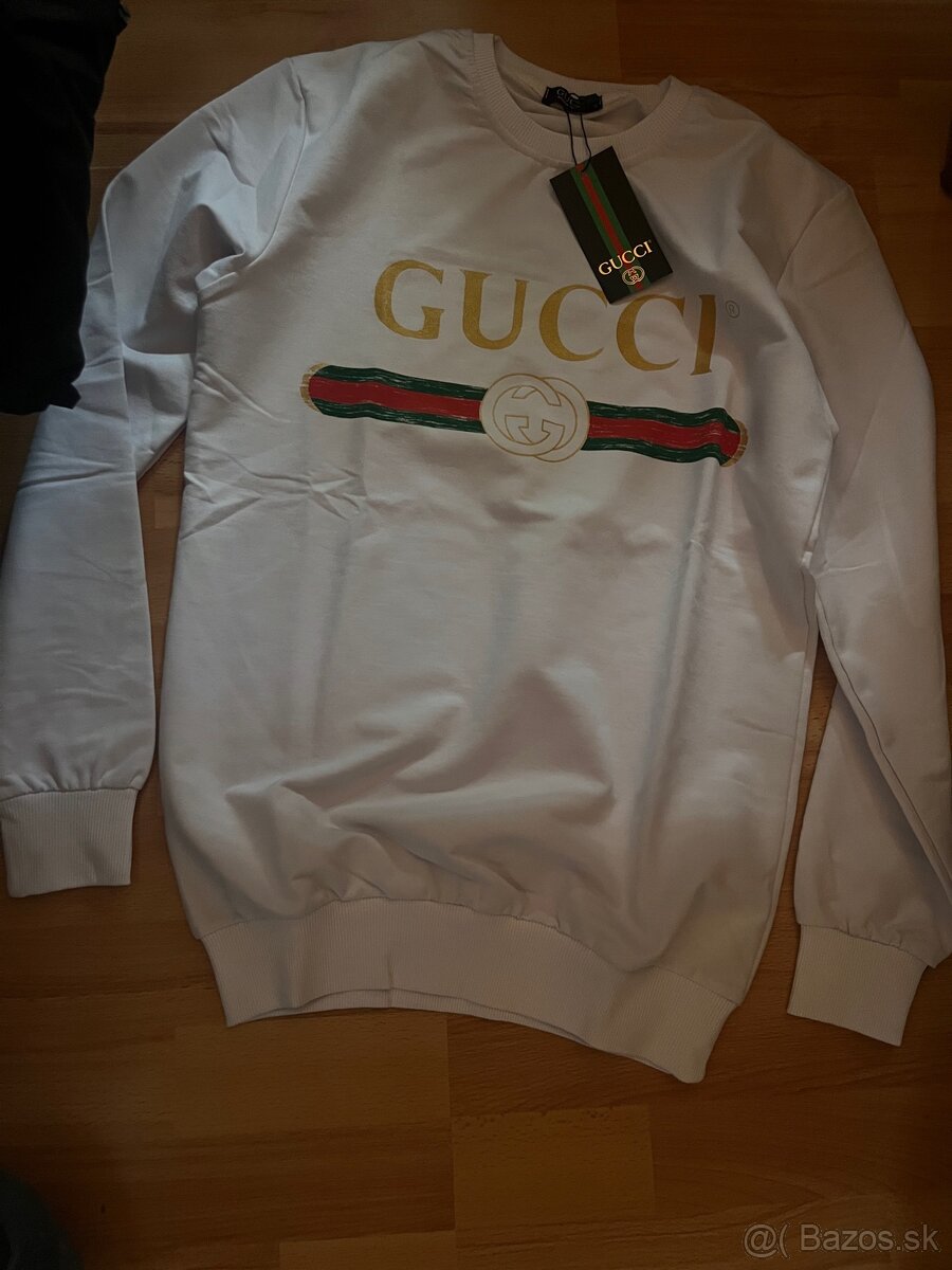 Gucci sveter