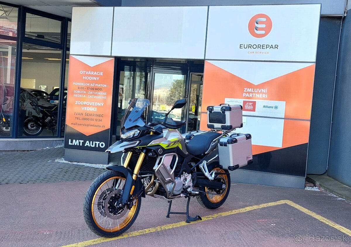 Voge 900 DSX Touring