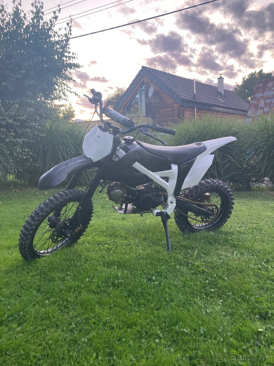 Pit bike 125