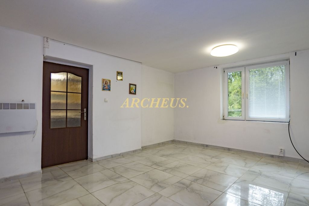 NA PREDAJ, RODINNÝ DOM, PETROVANY