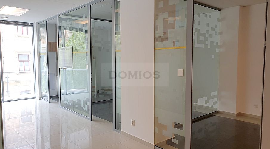 Klimatizovaný kancelársky celok (163,19 m2, 5k, KE-St.m.)