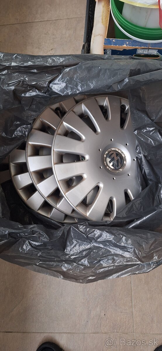 Puklice na WW golf 5 combi Original