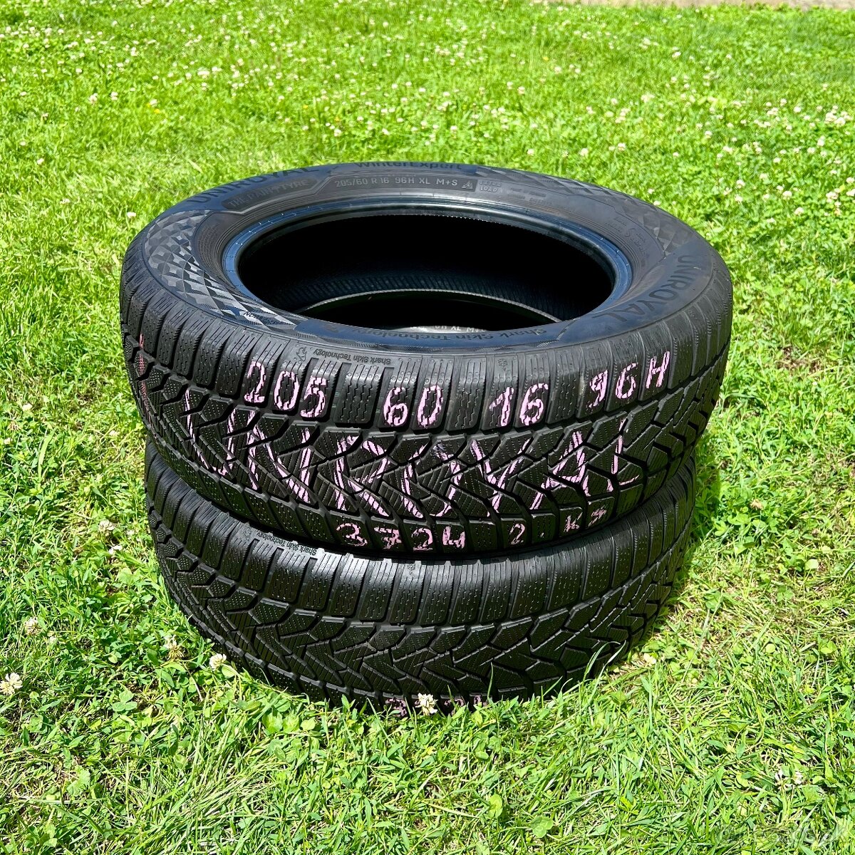 205/60 r16 zimné UNIROYAL 96H