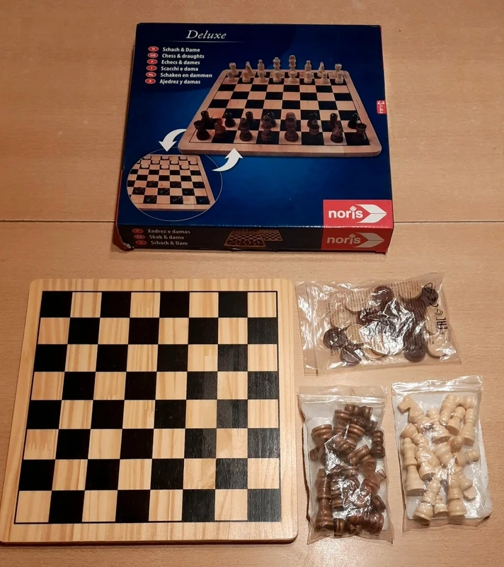 Predám drevené Šachy + Dáma DeLuxe