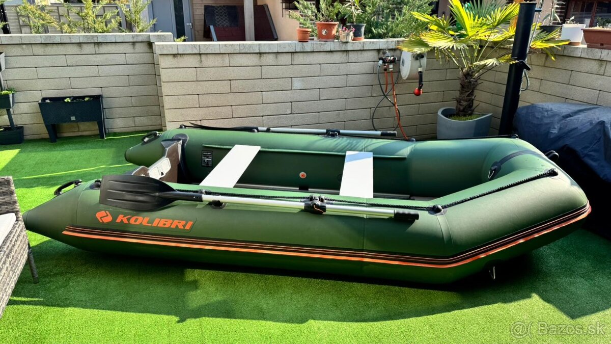 Nafukovací čln Kolibri 330D