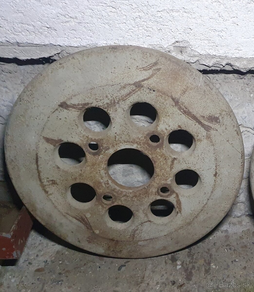 Zetor Crystal zavazie