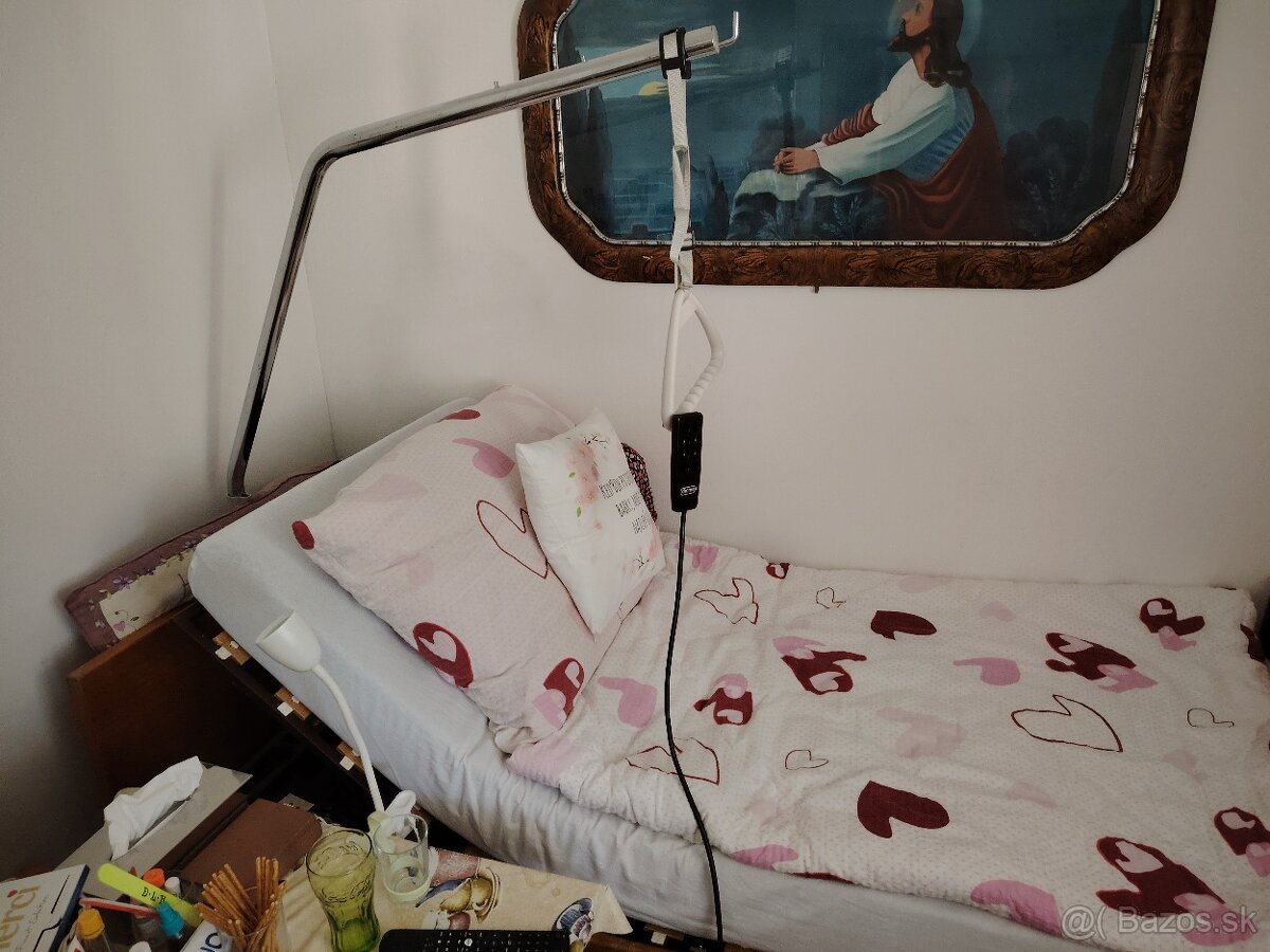 Predám polohovatelnu elektrickú posteľ