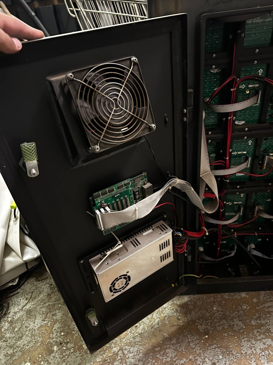exteriérový LED panel