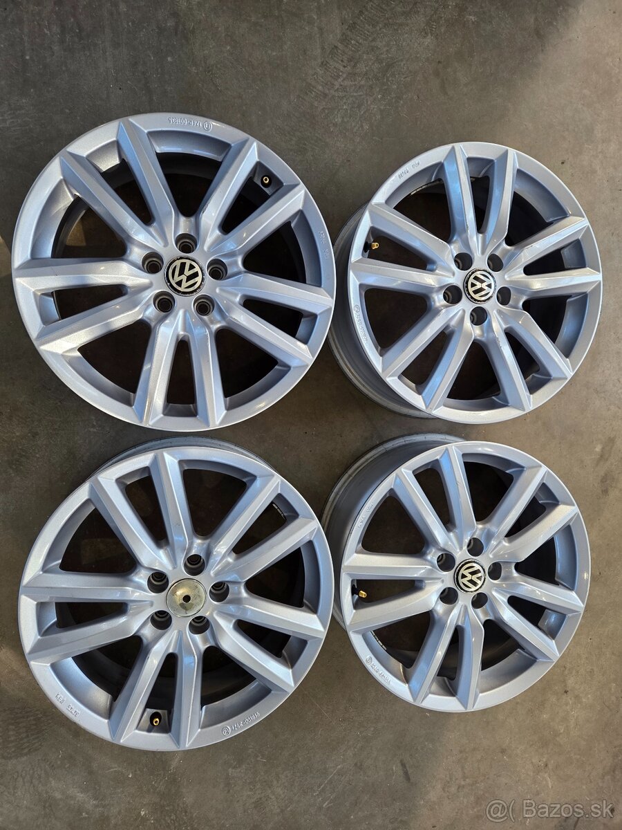 Hliníkové disky CMS R17 5x100