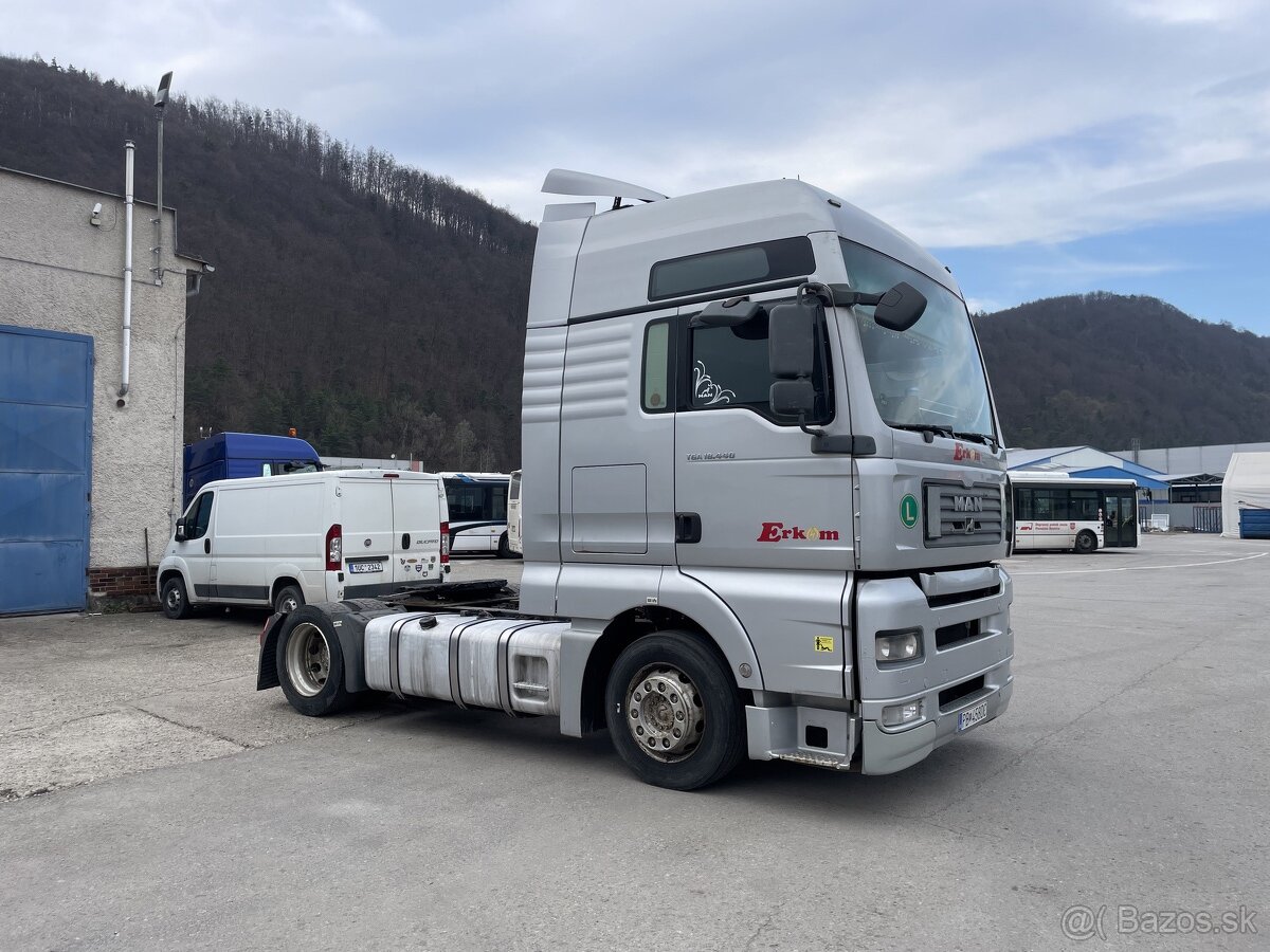 Predám tahače MAN TGX 18.440/480 - 5ks + mega návesy