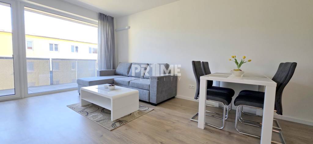 BÝVAJ PRVÝ V 2i byte, POD VINICOU, LOGGIA, PARKING, Skalická