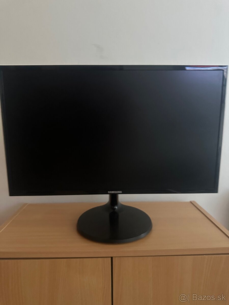 Samsung 24”