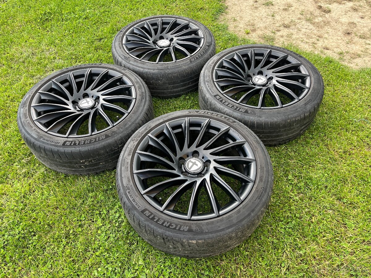 ☑️sada kolies Tomason 5x112 r18