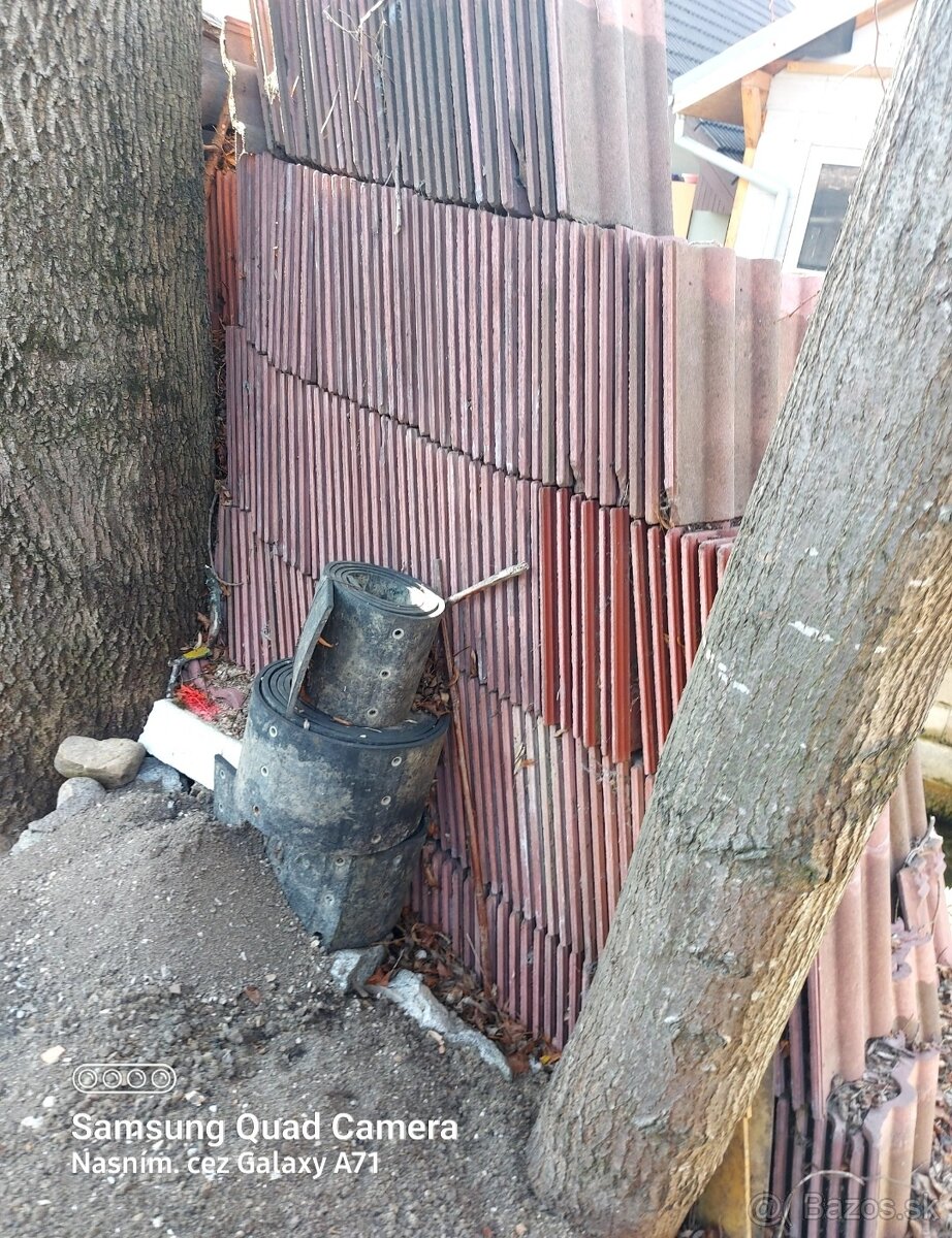 Skridla betonova hc bzenec vlnky vlnovka cervena hneda